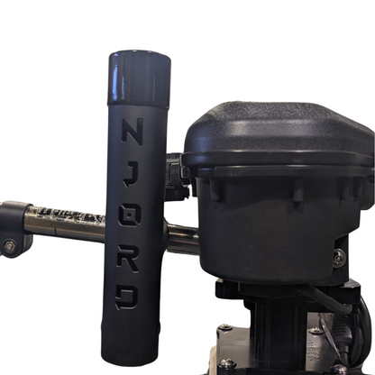 Njord RH1 mounted to a Scotty downrigger and is positioned in the retrieval position.